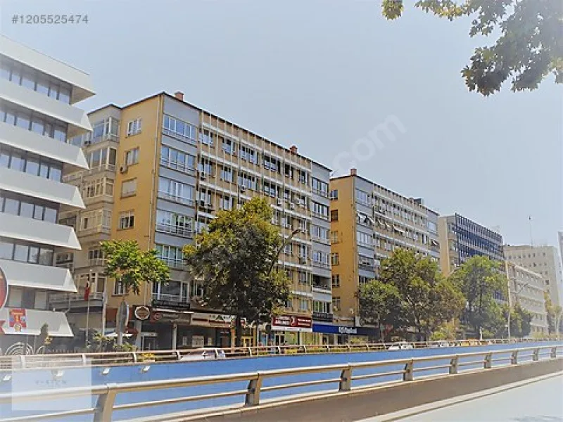 Oslo'da Patlama - İlgili Görsel