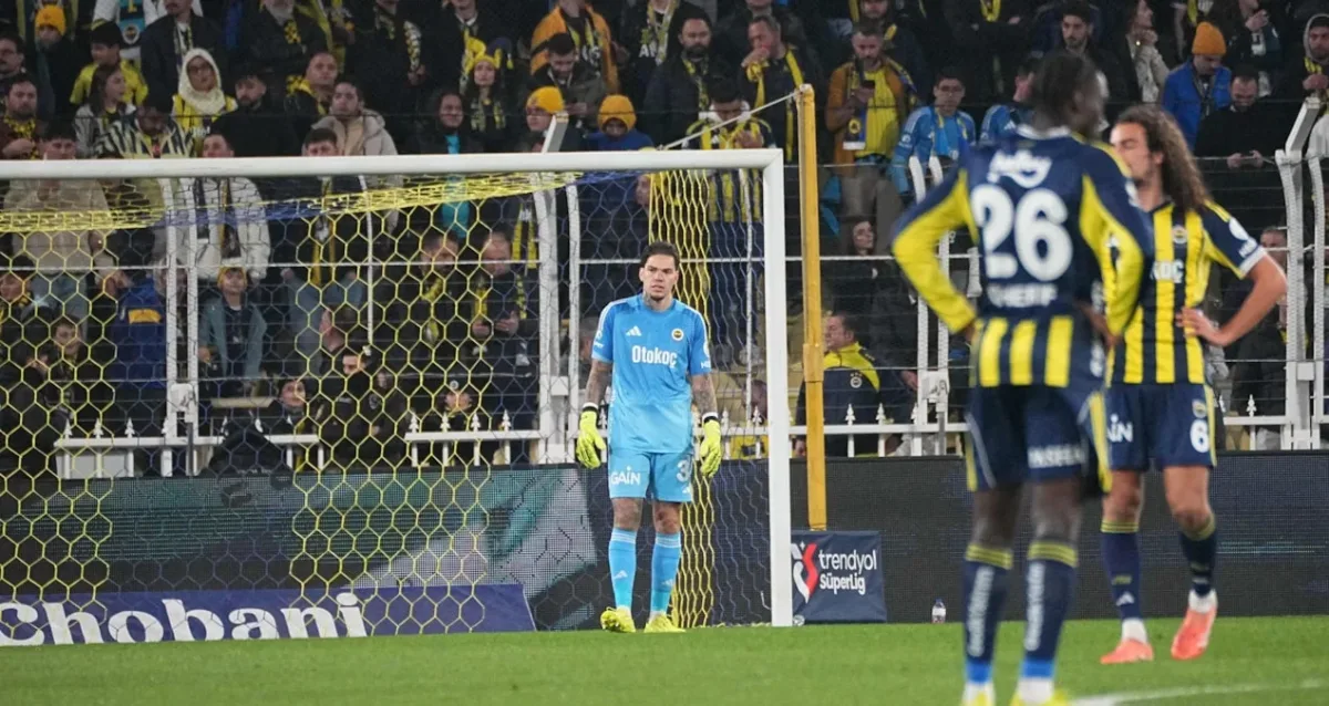 Manchester City'nin Yıldızı Ederson Cezalı