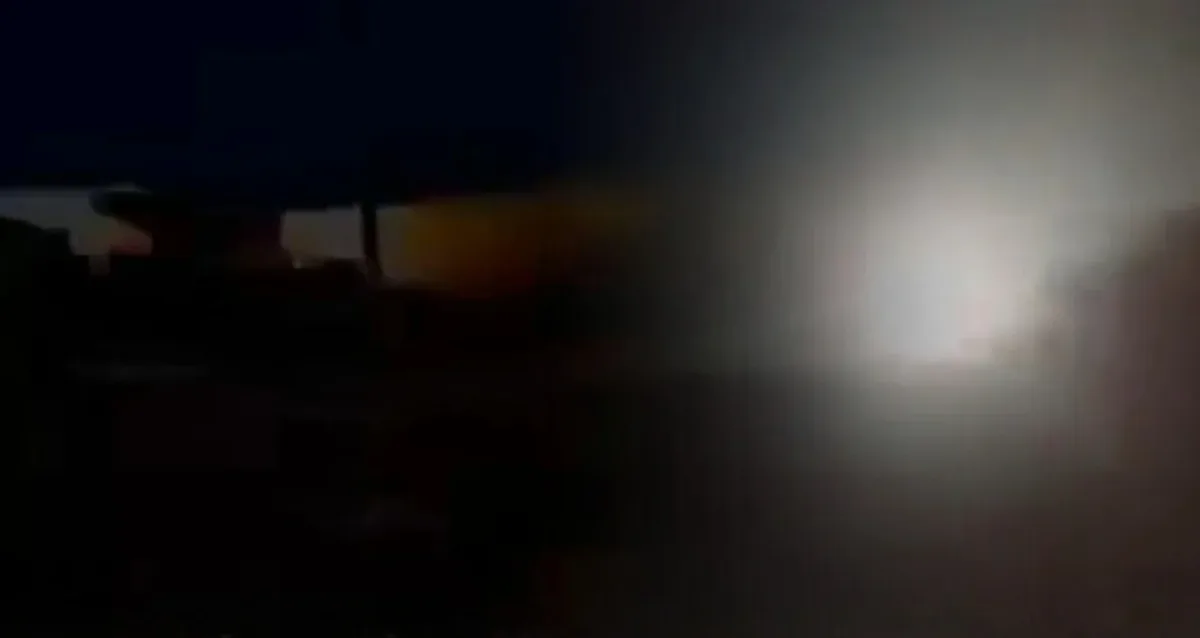 İran ABD Uçak Gemisine Füze Fırlattı